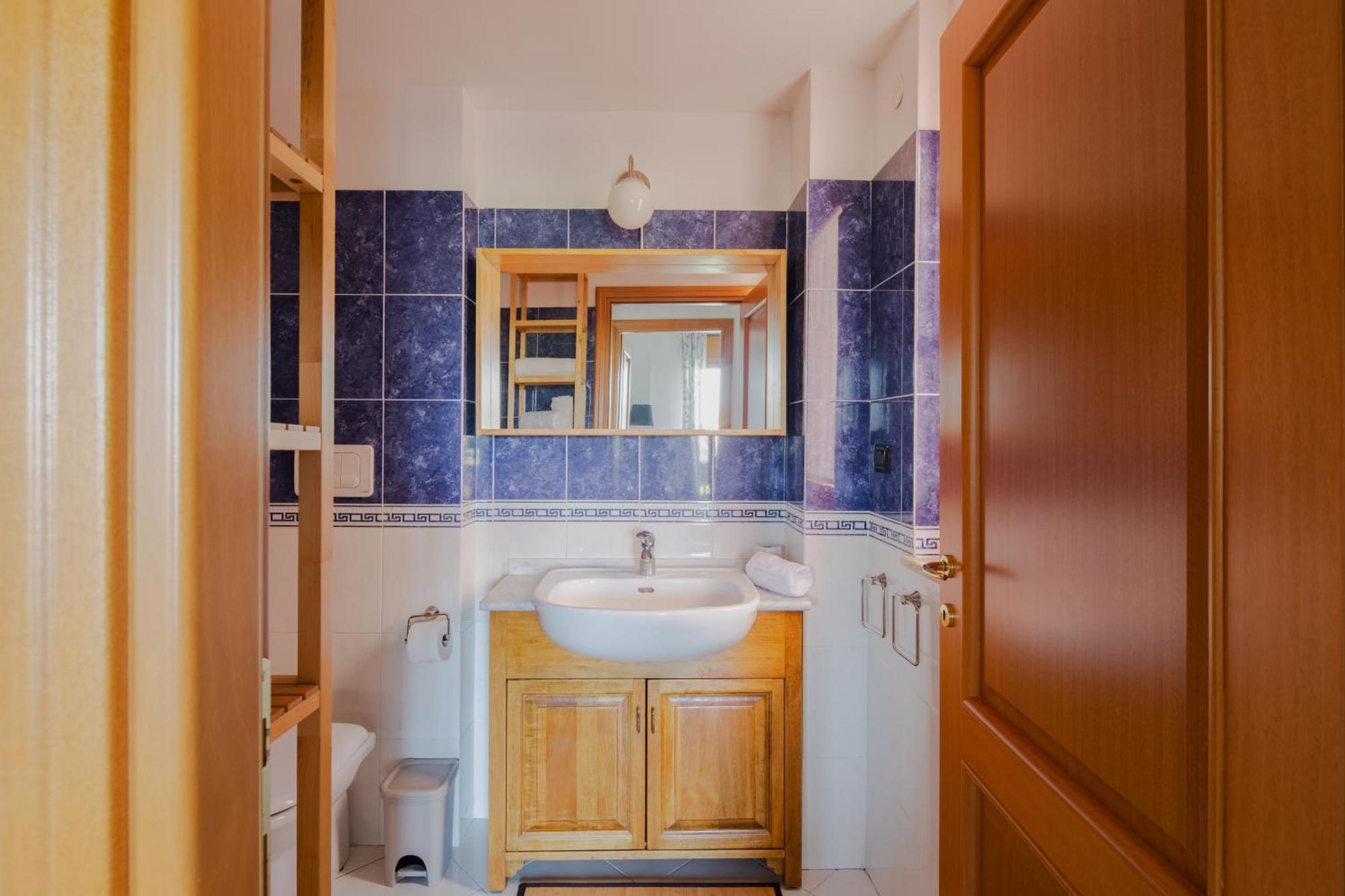 Apartamento Eur Moravia Attico Panoramico Con Terrazzo, Fino A 5 Ospiti *