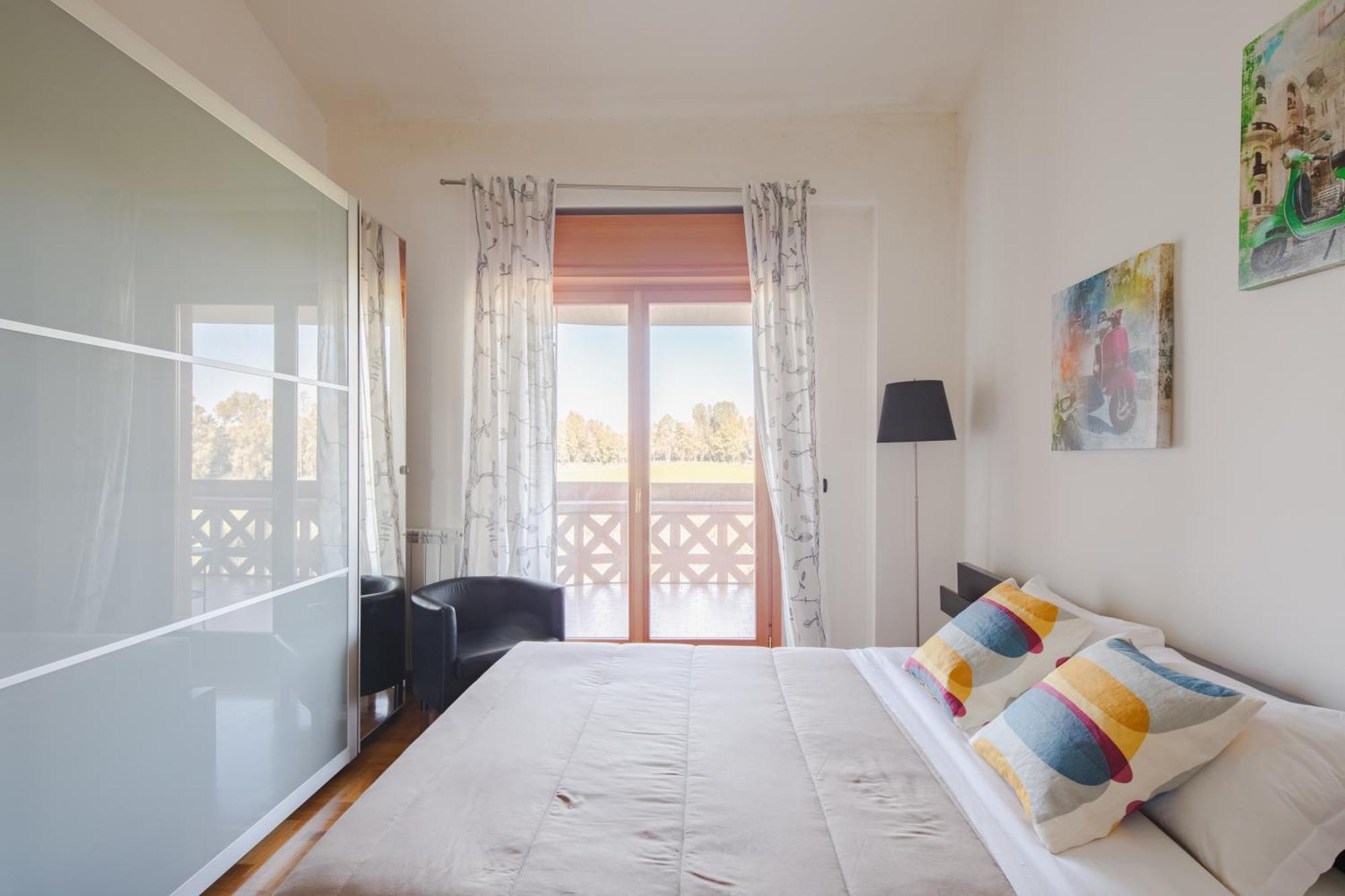 Apartamento Eur Moravia Attico Panoramico Con Terrazzo, Fino A 5 Ospiti *