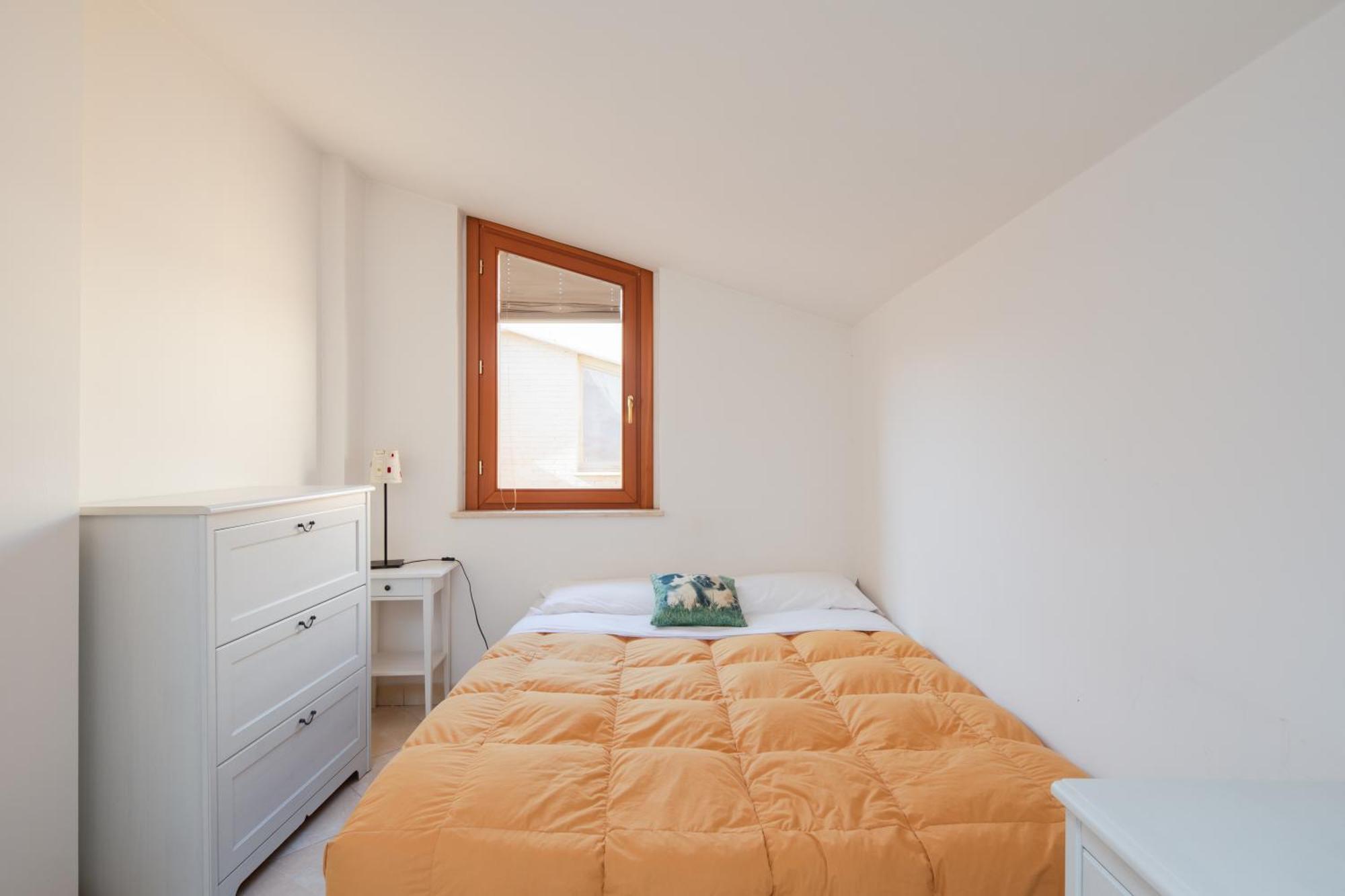Apartamento Eur Moravia Attico Panoramico Con Terrazzo, Fino A 5 Ospiti